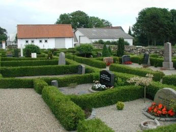 Store Dalby kirkegård
